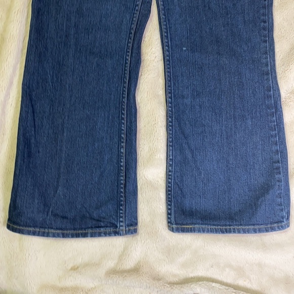 Levi’s Low Rise Bootcut Jeans - Picture 6 of 7